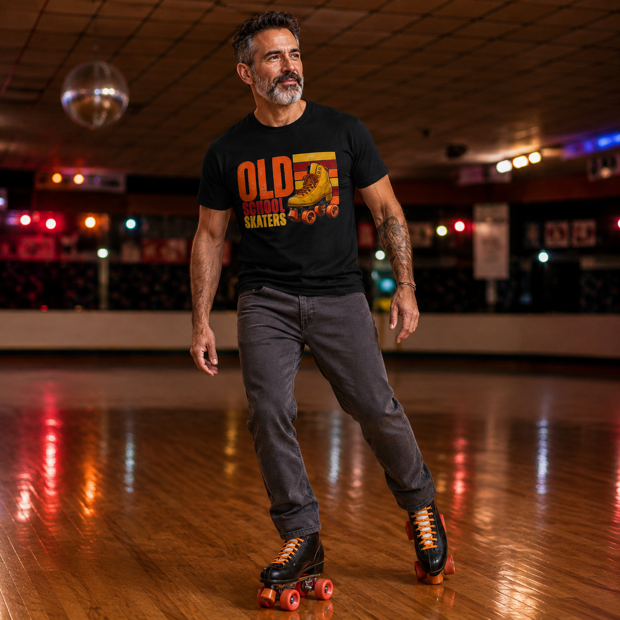Old School Skaters Retro Roller Skating T-Shirt - Vintage Graphic Tee - 70s 80s Retro Skating Shirt
