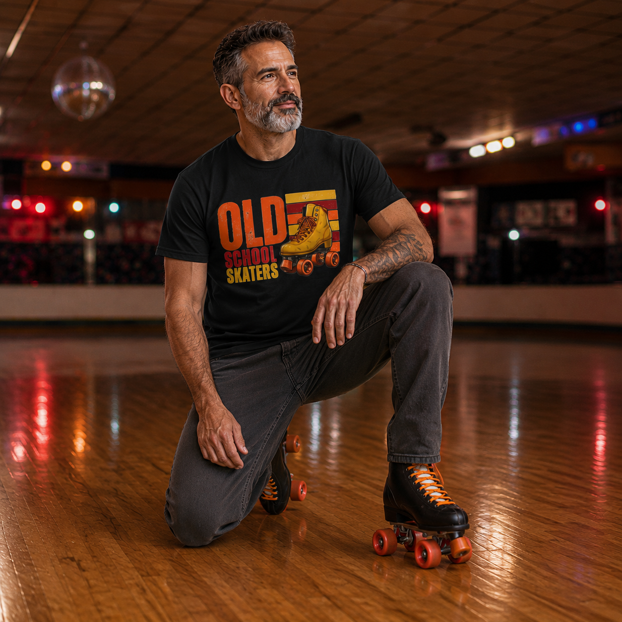 Old School Skaters Retro Roller Skating T-Shirt - Vintage Graphic Tee - 70s 80s Retro Skating Shirt